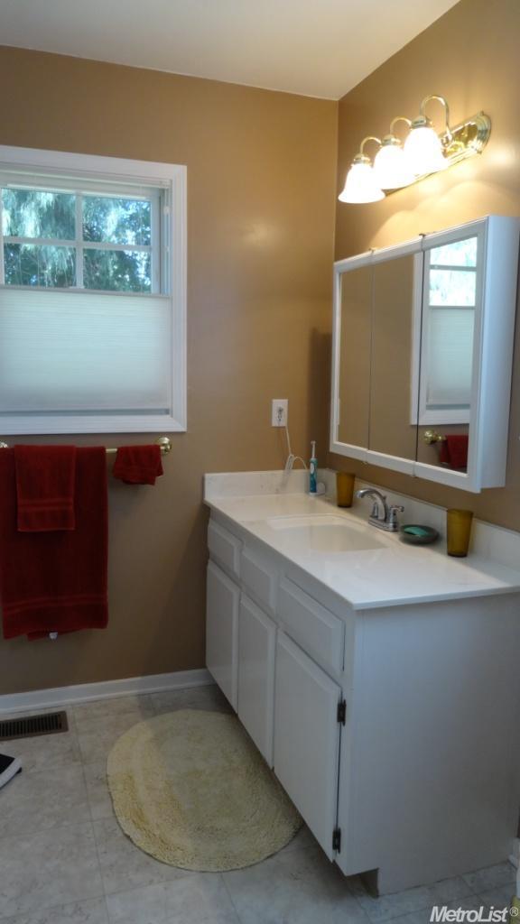 4705 Oakfield Cir, Carmichael, CA 95608 photo 15