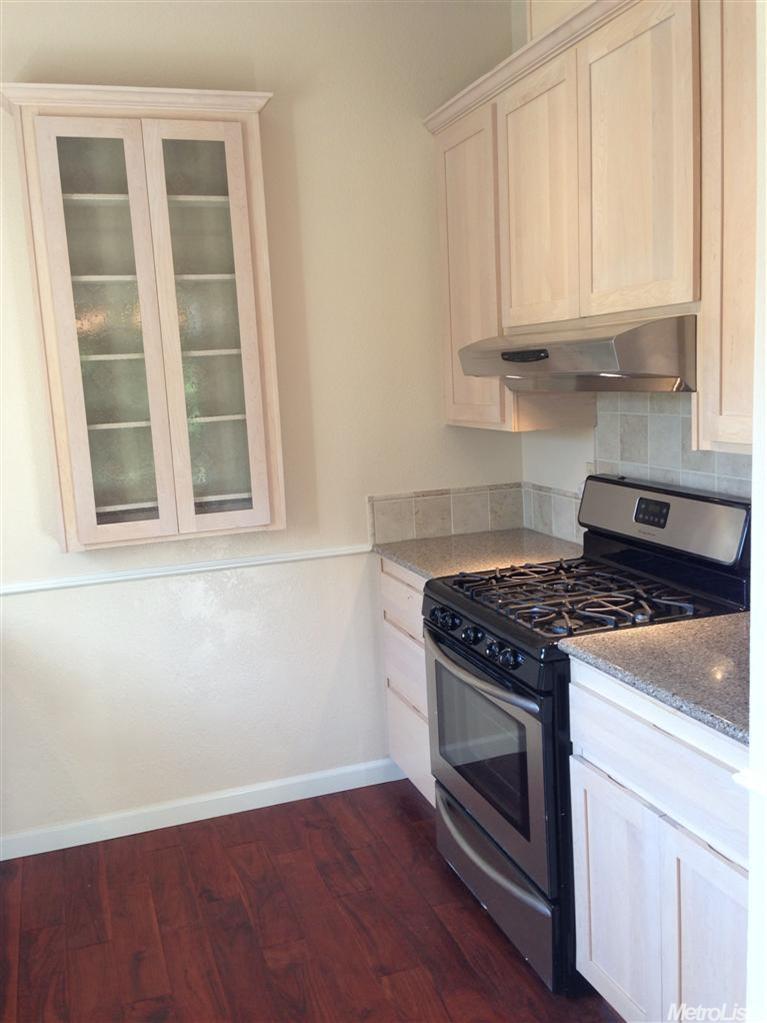 2052 Calaveras Ave, Davis, CA 95616 photo 4