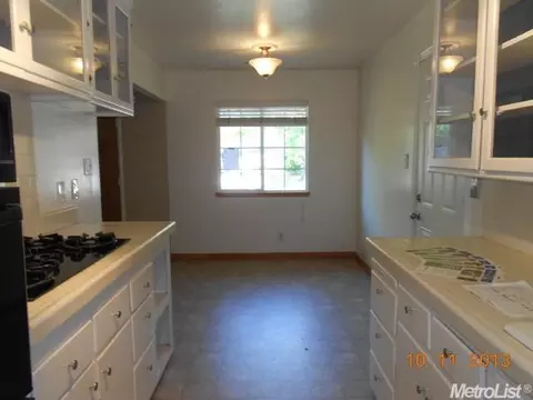 8852 Pershing Ave, Orangevale, CA 95662 photo 5
