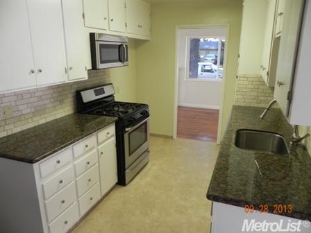 1022 Ashford Ct, Modesto, CA 95350 photo 8