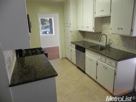 1022 Ashford Ct, Modesto, CA 95350 photo 7