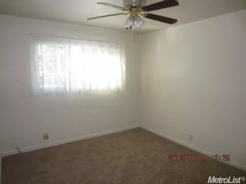 258 Martha St, Manteca, CA 95337 photo 16