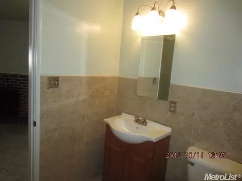 258 Martha St, Manteca, CA 95337 photo 23