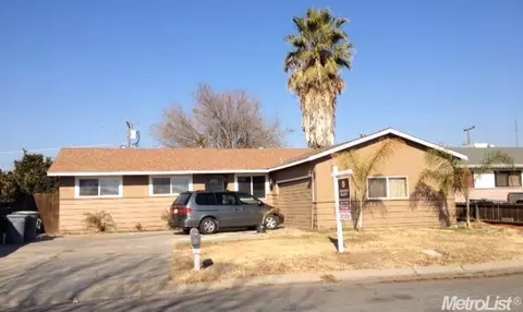 1823 W 7th St, Merced, CA 95341 photo 1