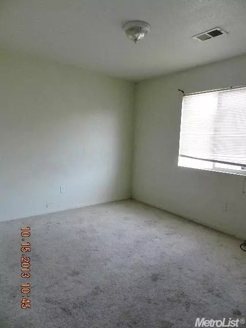39 El Verano St, Merced, CA 95341 photo 10