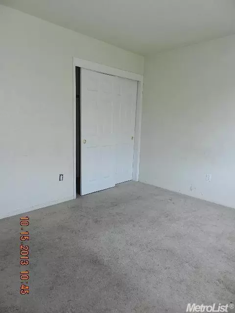 39 El Verano St, Merced, CA 95341 photo 11