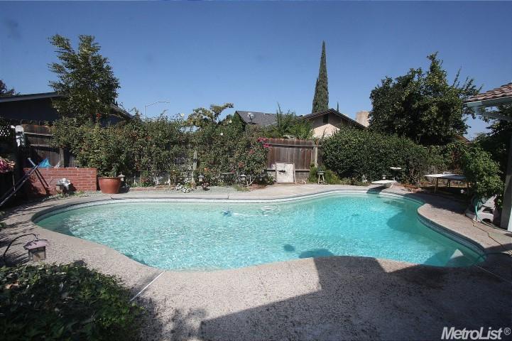 1709 Darwin, Ceres, CA 95307 photo 15