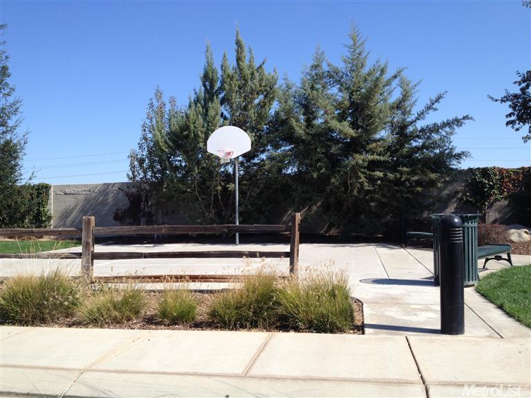 2845 Crested Bobwhite St, Modesto, CA 95355 photo 21