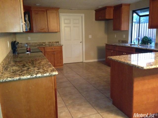 644 Chatsworth Ct, Manteca, CA 95336 photo 6