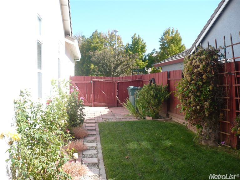 8125 Greenock Way, Antelope, CA 95843 photo 8