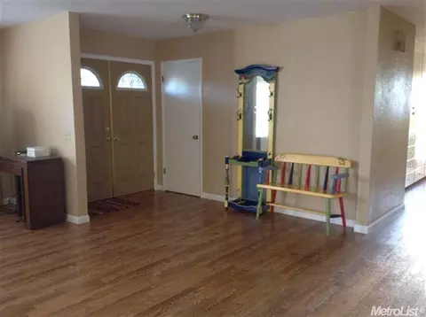 605 E Rumble Rd, Modesto, CA 95350 photo 5