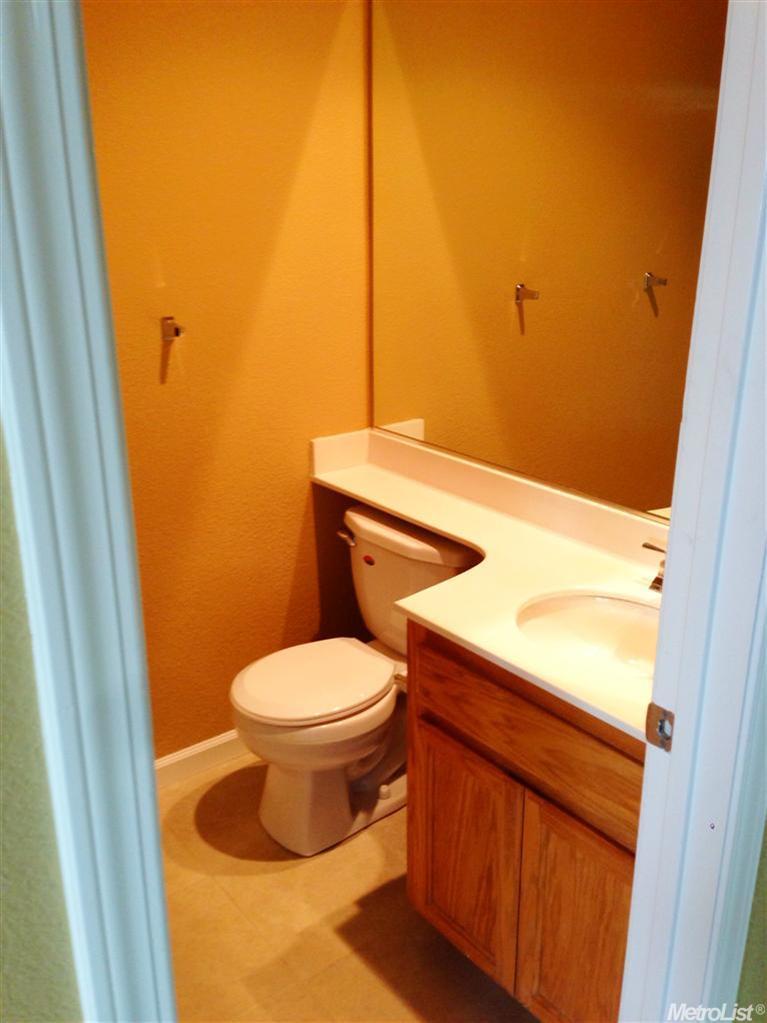 1518 Michael Dr, Tracy, CA 95377 photo 5