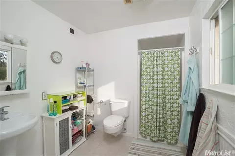 5441 Arden Way, Carmichael, CA 95608 photo 7