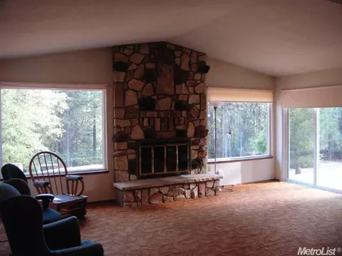 3750 Stope Dr, Placerville, CA 95667 photo 4