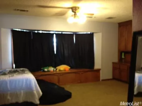 9583 Jeffcott Rd, Wilton, CA 95693 photo 12