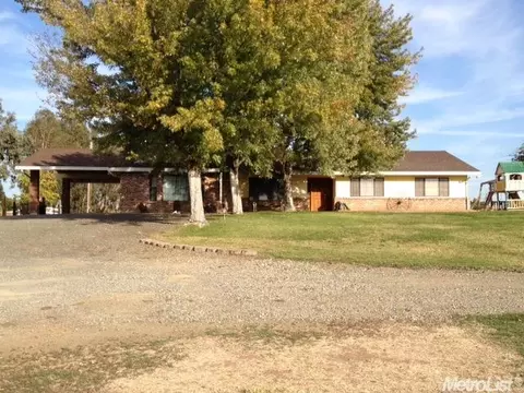 9583 Jeffcott Rd, Wilton, CA 95693 photo 2