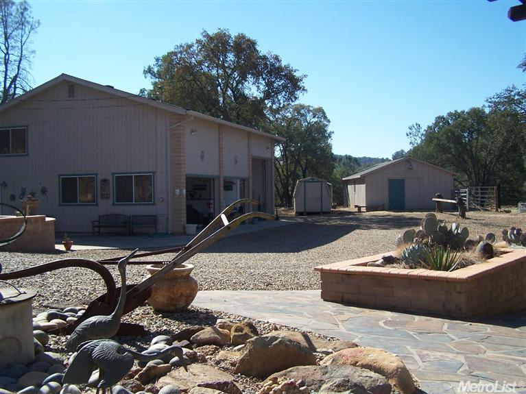 14720 Camanche Pkwy S, Burson, CA 95225 photo 4