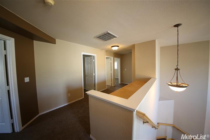 13600 Onyx Ct, Lathrop, CA 95330 photo 11