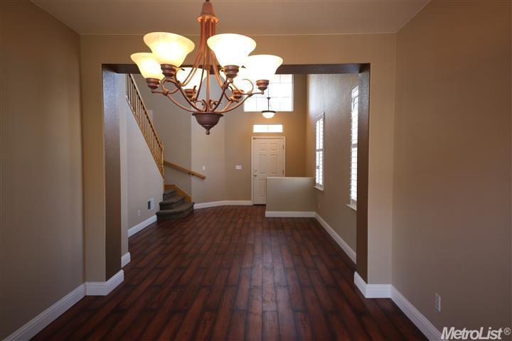 13600 Onyx Ct, Lathrop, CA 95330 photo 4