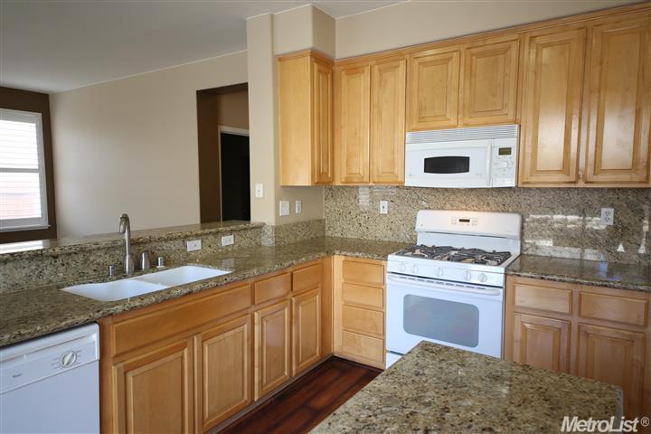 13600 Onyx Ct, Lathrop, CA 95330 photo 8
