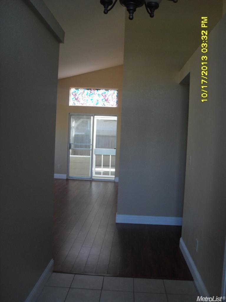 1604 Brixham Ct, Modesto, CA 95358 photo 3