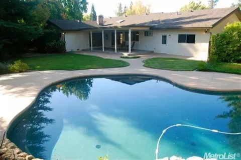 4948 Kipling Dr, Carmichael, CA 95608 photo 13