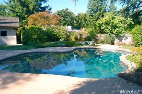 4948 Kipling Dr, Carmichael, CA 95608 photo 11