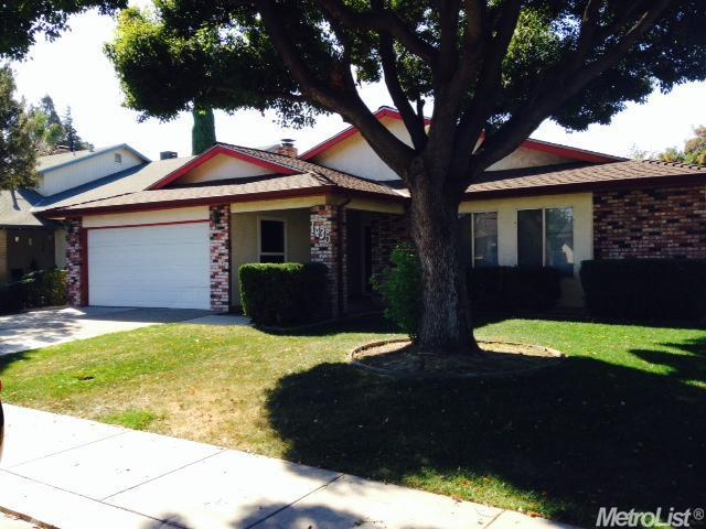 1435 Radcliff Ln, Manteca, CA 95336 photo 1