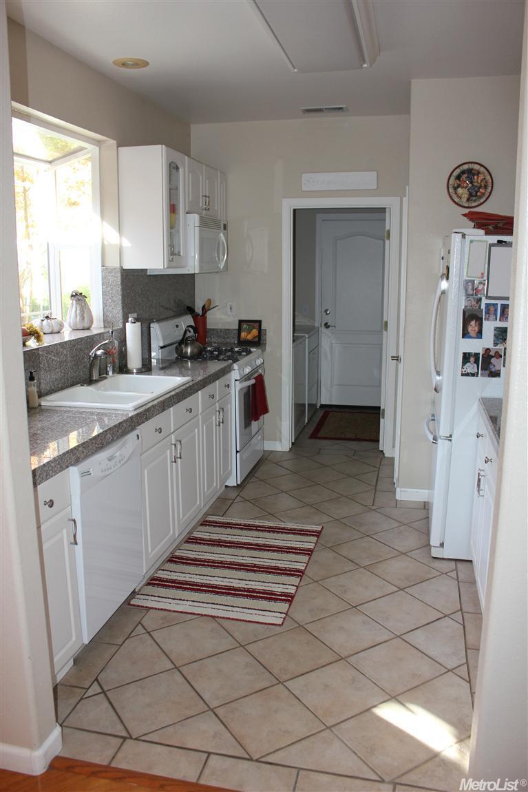 1040 River Pointe, Lodi, CA 95240 photo 13