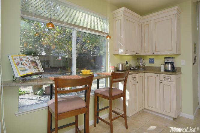 3032 Donato Ln, Davis, CA 95618 photo 7