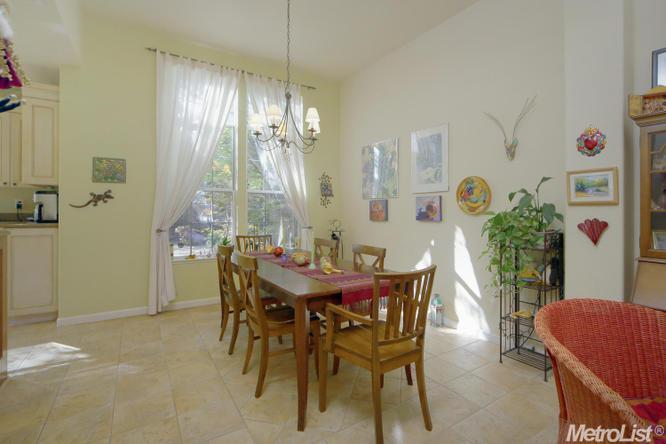 3032 Donato Ln, Davis, CA 95618 photo 10