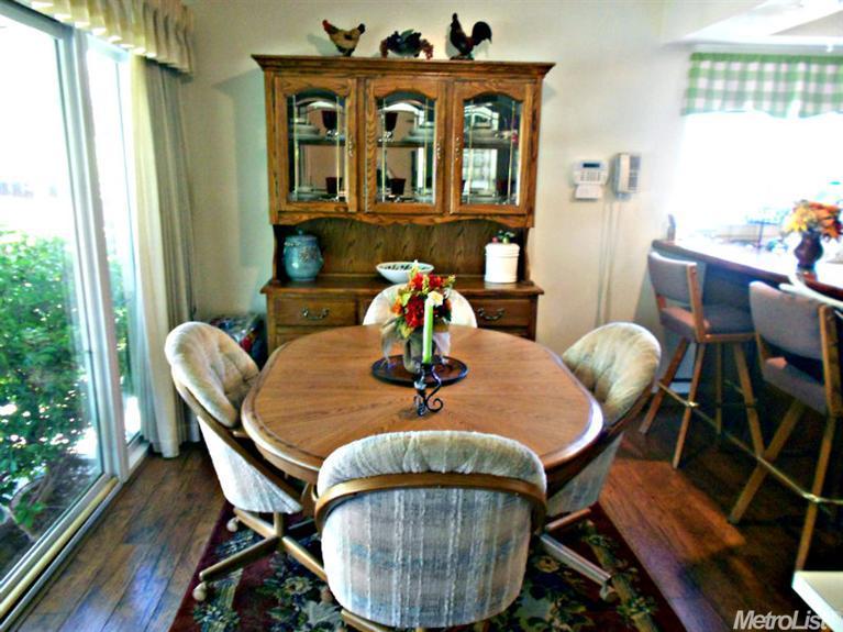 6355 Madison Ave, Carmichael, CA 95608 photo 7