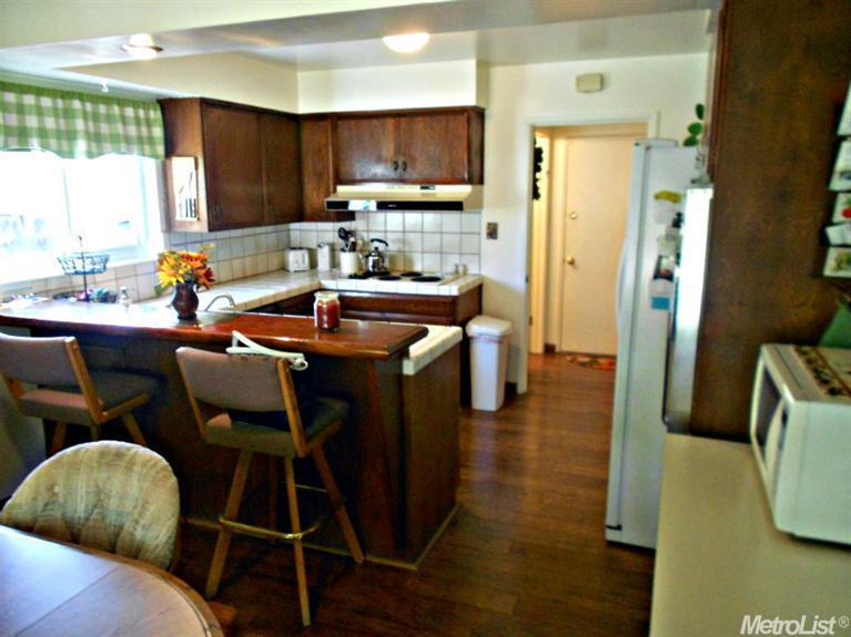 6355 Madison Ave, Carmichael, CA 95608 photo 5
