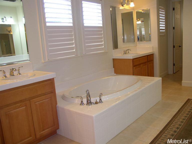 1776 Kagehiro Dr, Tracy, CA 95376 photo 15