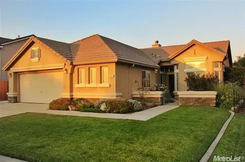 596 Appenzel Ln, Manteca, CA 95337 photo 4