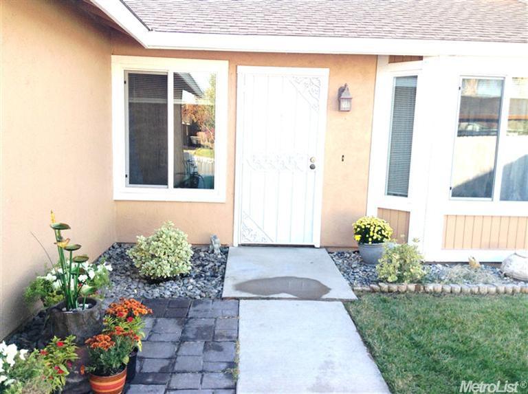 1165 Karen Ct, Ripon, CA 95366 photo 4