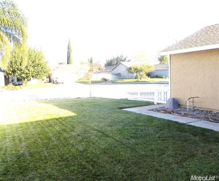 1165 Karen Ct, Ripon, CA 95366 photo 5