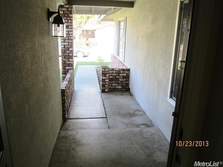 1524 Jackellen, Modesto, CA 95356 photo 2