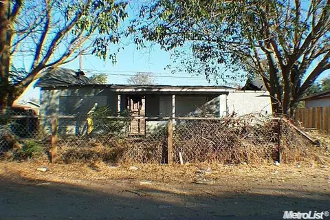 617 Inyo, Modesto, CA 95358 photo 4