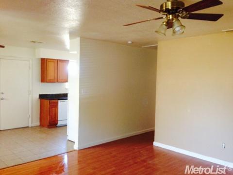 624 Carson Ave, Modesto, CA 95357 photo 4