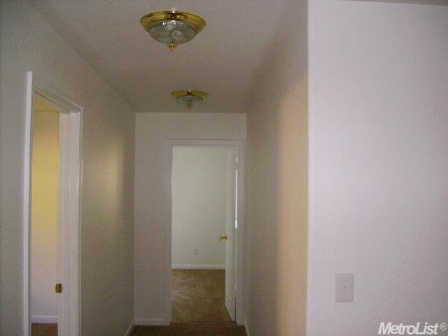 281 Eagleglen Ave, Turlock, CA 95380 photo 11