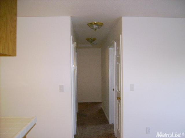 281 Eagleglen Ave, Turlock, CA 95380 photo 12