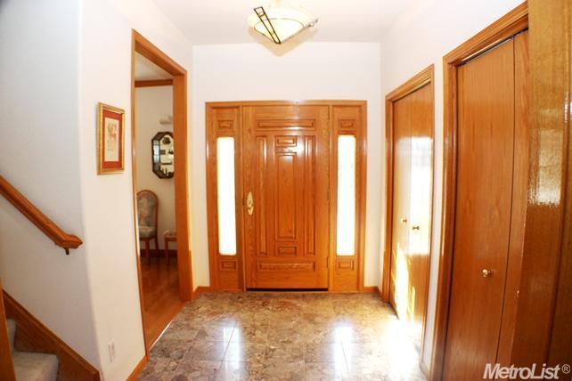 330 Laurelwood Ln, Ripon, CA 95366 photo 4