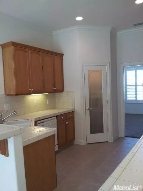 1608 Bird Ln, Lodi, CA 95242 photo 5
