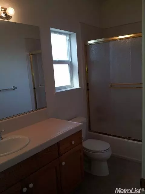 1608 Bird Ln, Lodi, CA 95242 photo 13