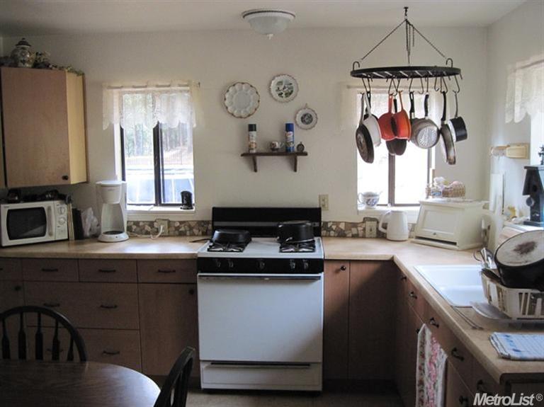 7990 Spring Valley Rd, Pollock Pines, CA 95726 photo 5