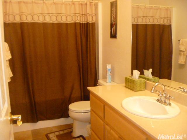 1420 Phlox Dr, Patterson, CA 95363 photo 12