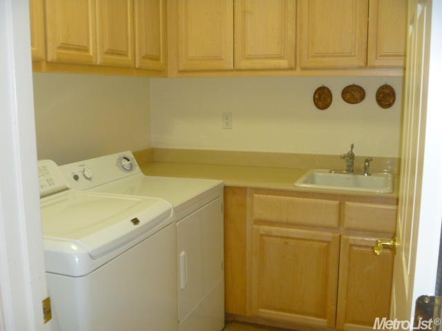1420 Phlox Dr, Patterson, CA 95363 photo 10