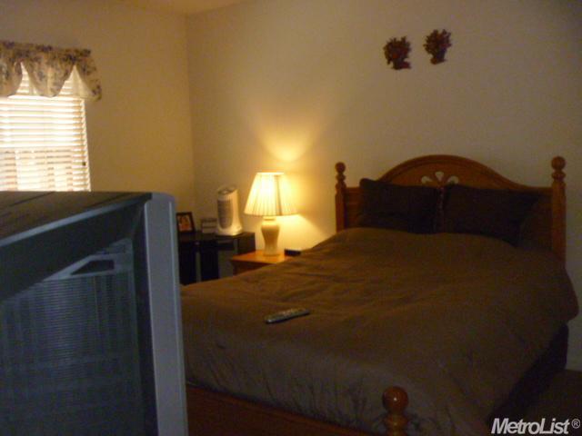 1420 Phlox Dr, Patterson, CA 95363 photo 7
