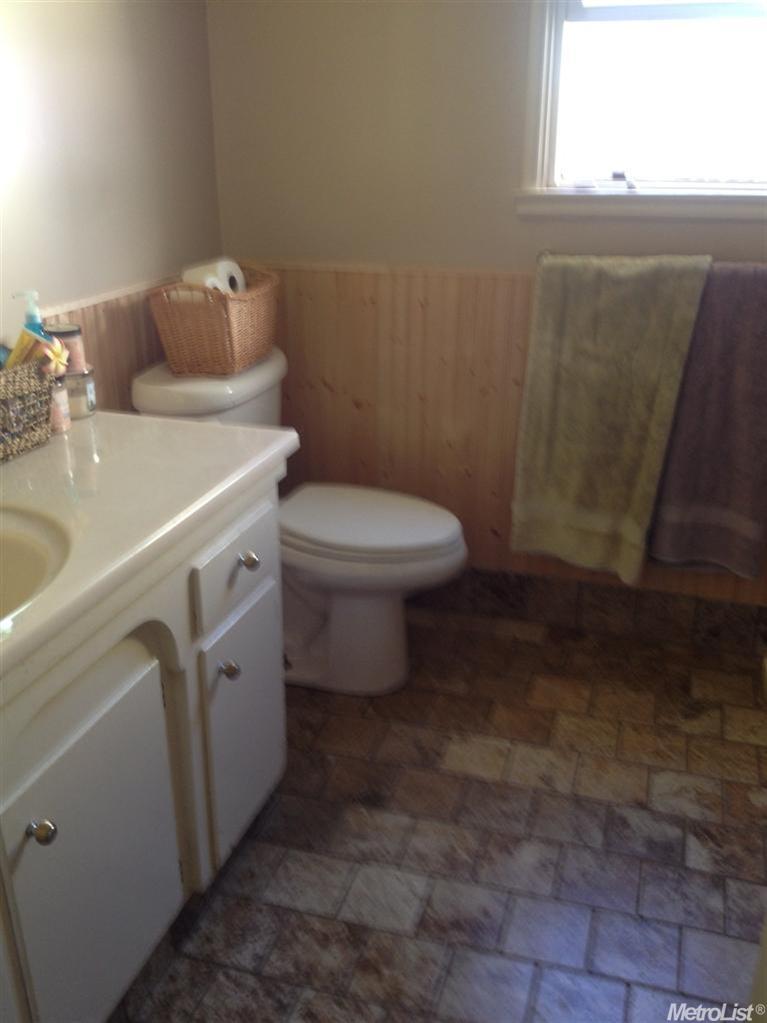 2205 Eloise Ave, Ceres, CA 95307 photo 3